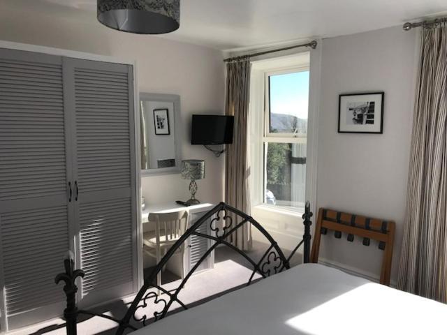 Lawrenny Lodge Barmouth Extérieur photo